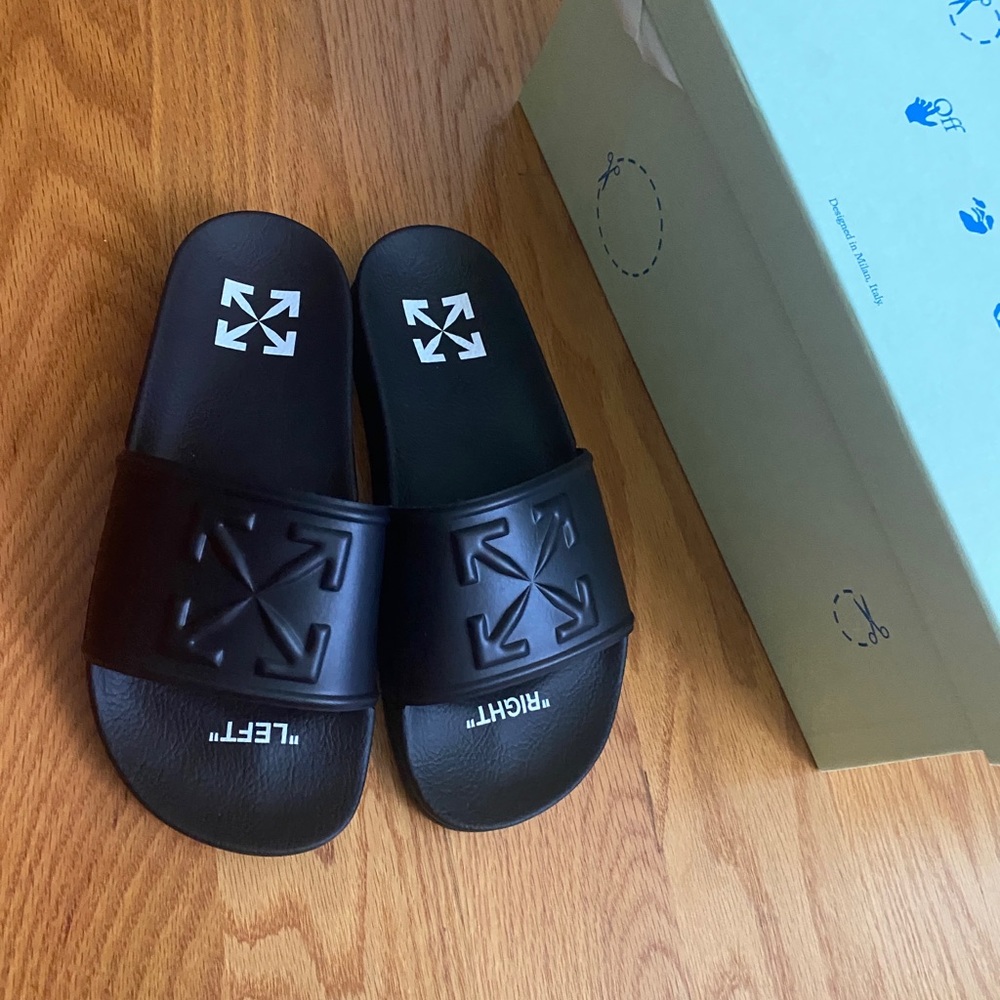 brandnew off white sandals